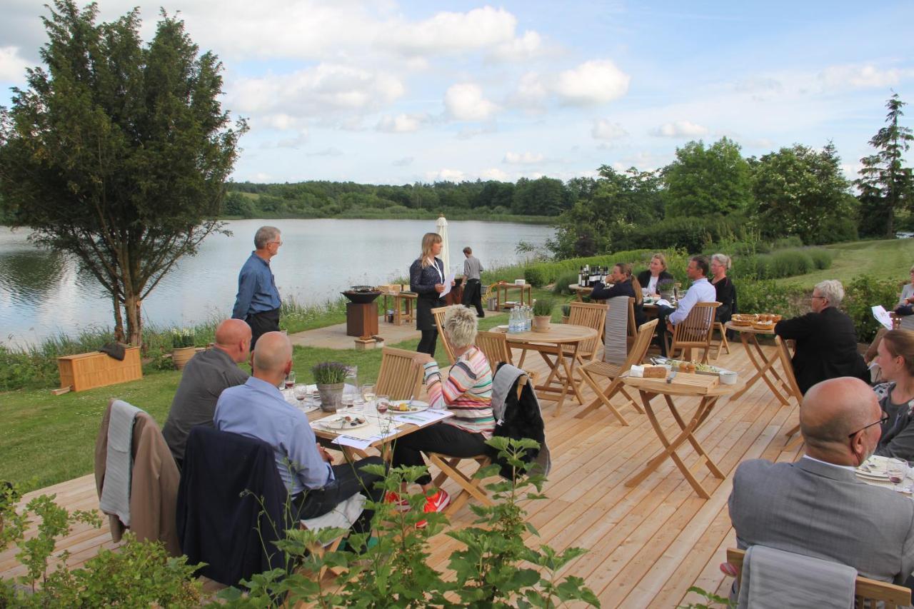 Skjoldenaesholm Slot Hotel Jystrup ภายนอก รูปภาพ